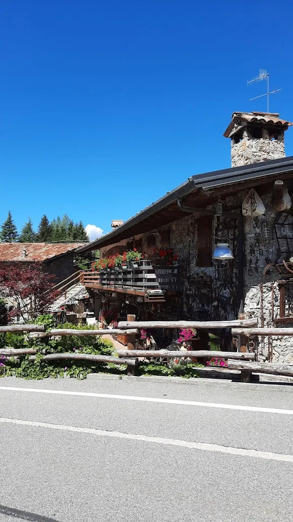 Bar Sala Giochi Lantana_Castione_slider_image_3