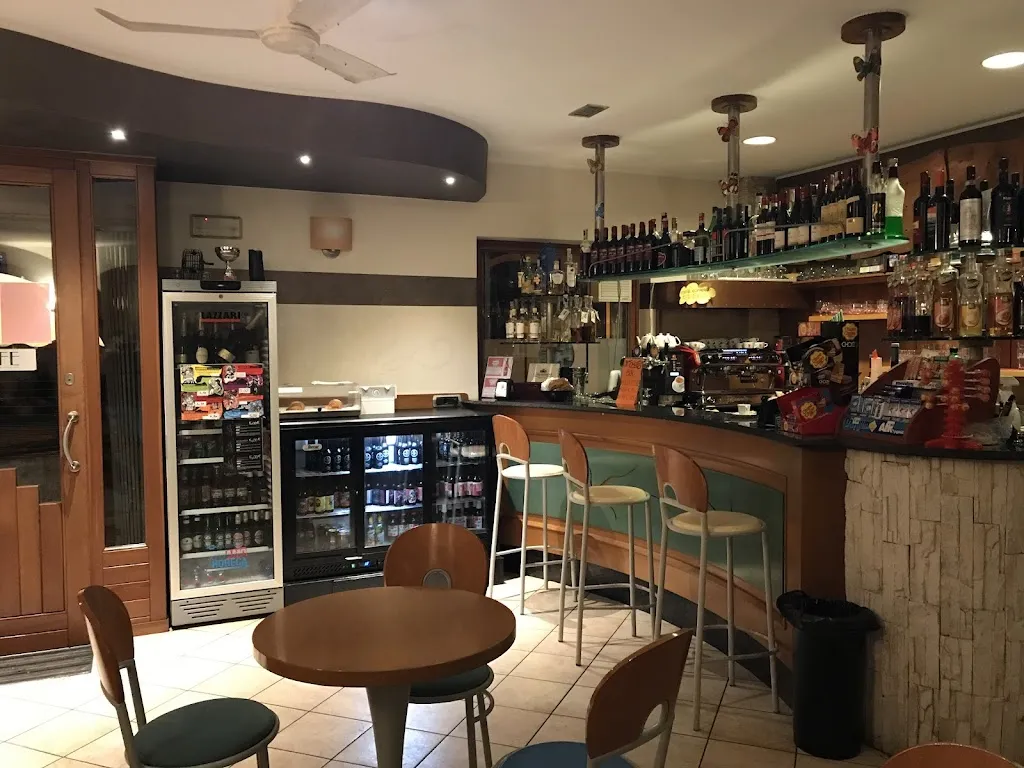 #Easy Cafè restaurant in Castione