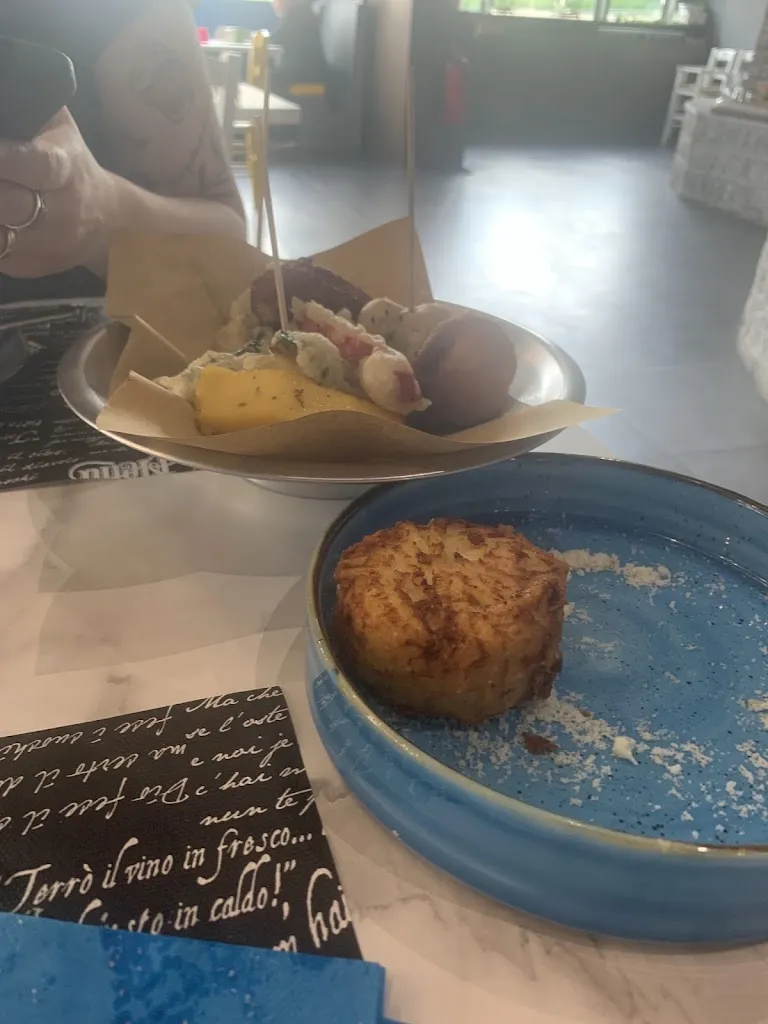 Menu_Iscla ~ Atmosfera Mediterranea ~ Pizzeria e Cucina Tipica Partenopea_Cavallasca_image_8