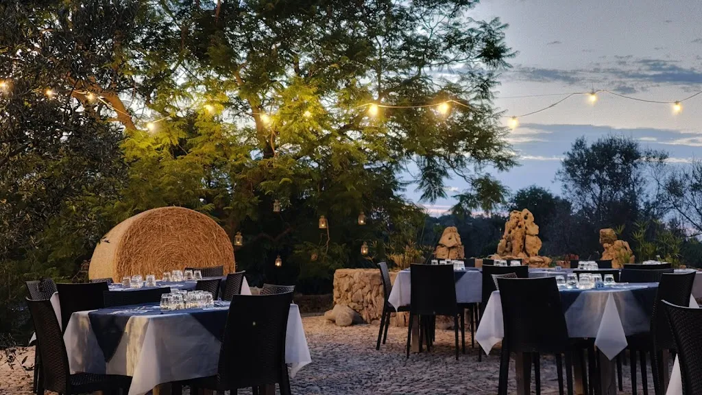 Ristorante @ Agriturismo Tenuta La Siesta_Alezio_slider_image_3