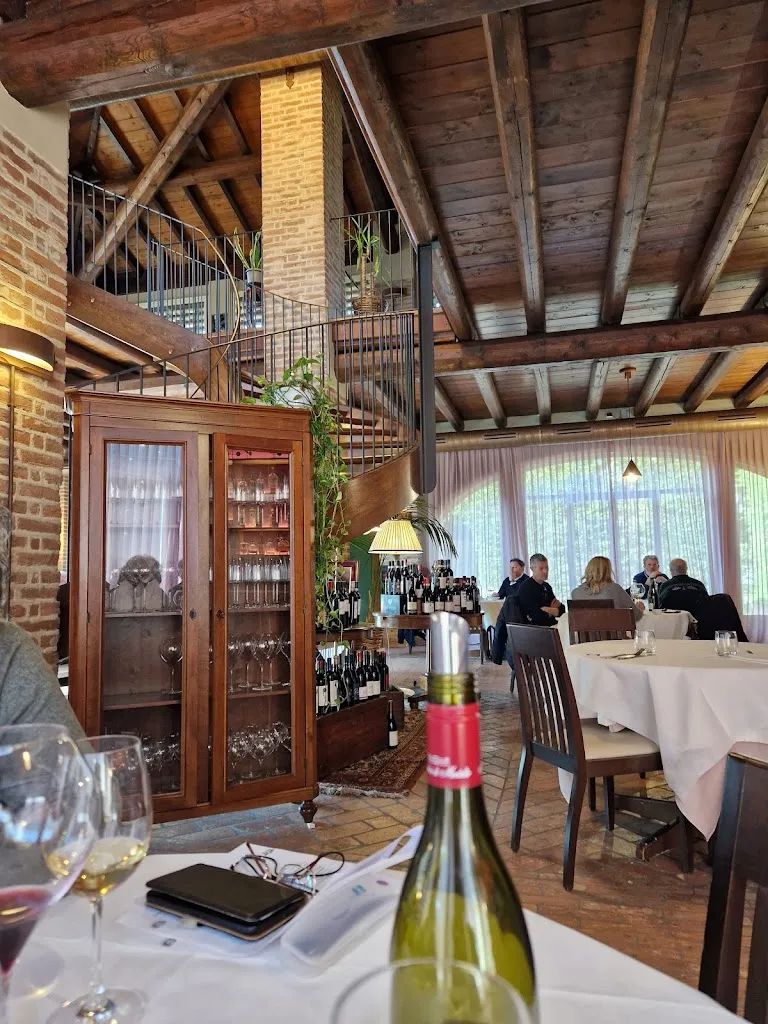 GIORDANO MOSCONI_L'Arsenale_Cavenago d'Adda_review