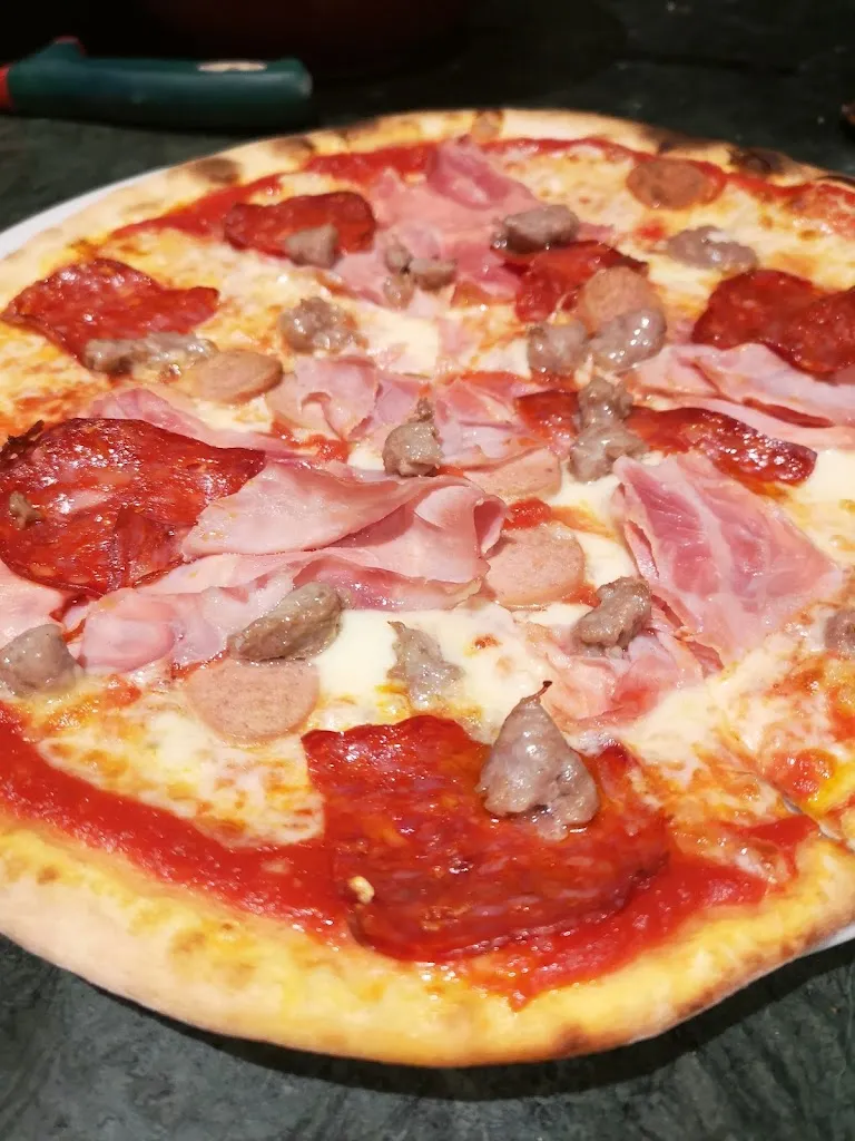 Ristorante pizzeria IL PANDA_Cavenago d'Adda_slider_image_2