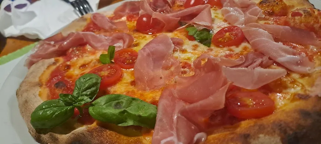 Menu_Pizzeria Bianchi Ocoptus Di Barbuscia Giacomo E C. S.A.S._Cavaria Con Premezzo_image_5