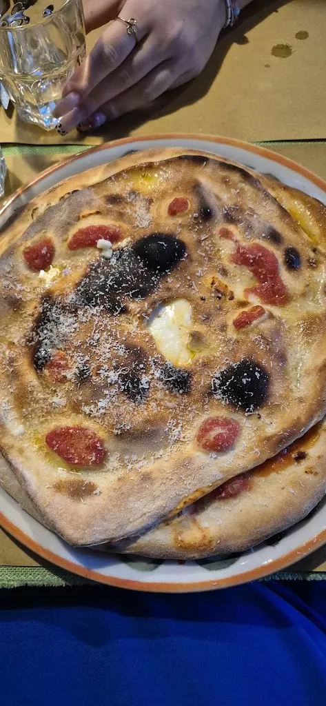 Ettore Fabrizio Martinenghi_Pizzeria Bianchi Ocoptus Di Barbuscia Giacomo E C. S.A.S._Cavaria Con Premezzo_review