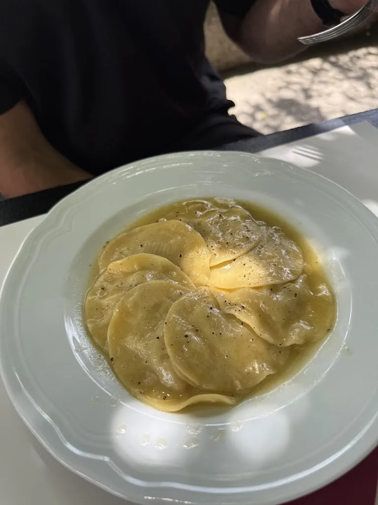 Tiah Slattery_BON Bottega e Ristoro_Cazzago Brabbia_review