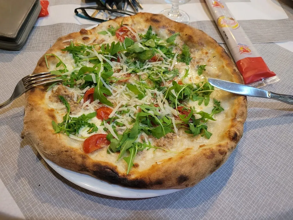 Chrissi R_RISTORANTE PIZZERIA JOLLY CAVERNAGO_Cavernago_review