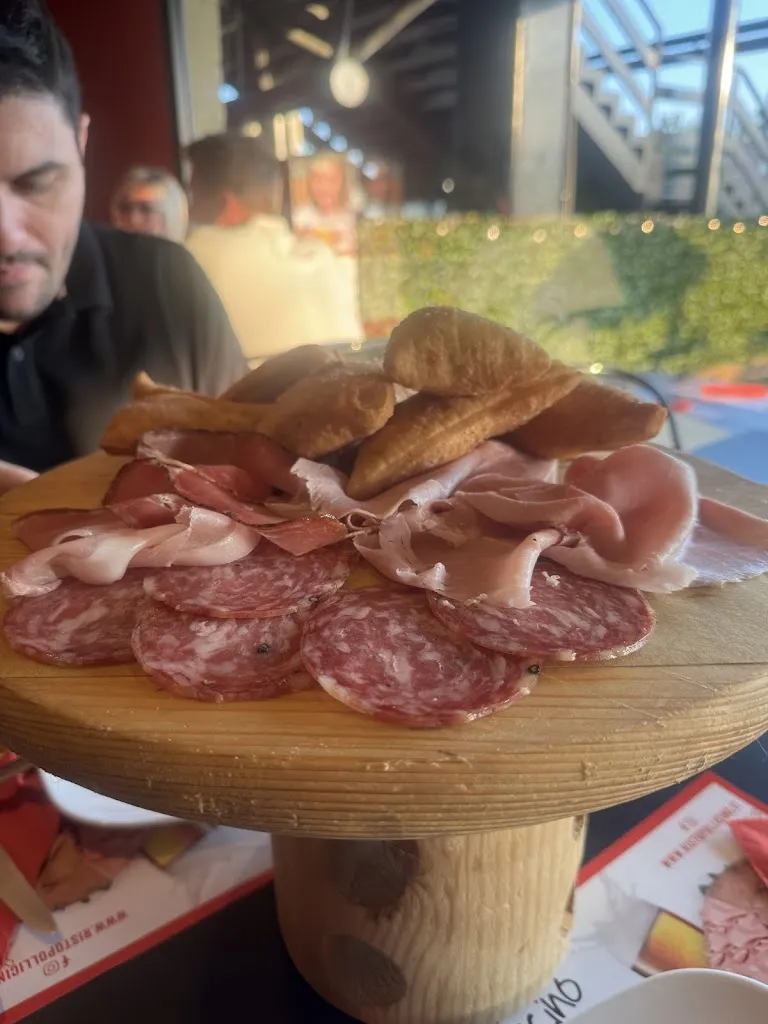 Pollicino - Ristorante per Famiglie a Cavernago_Cavernago_slider_image_2