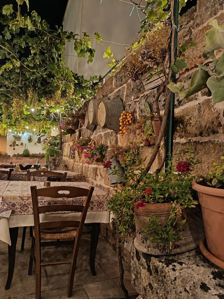 La Corte dei Simonari_Alezio_slider_image_1