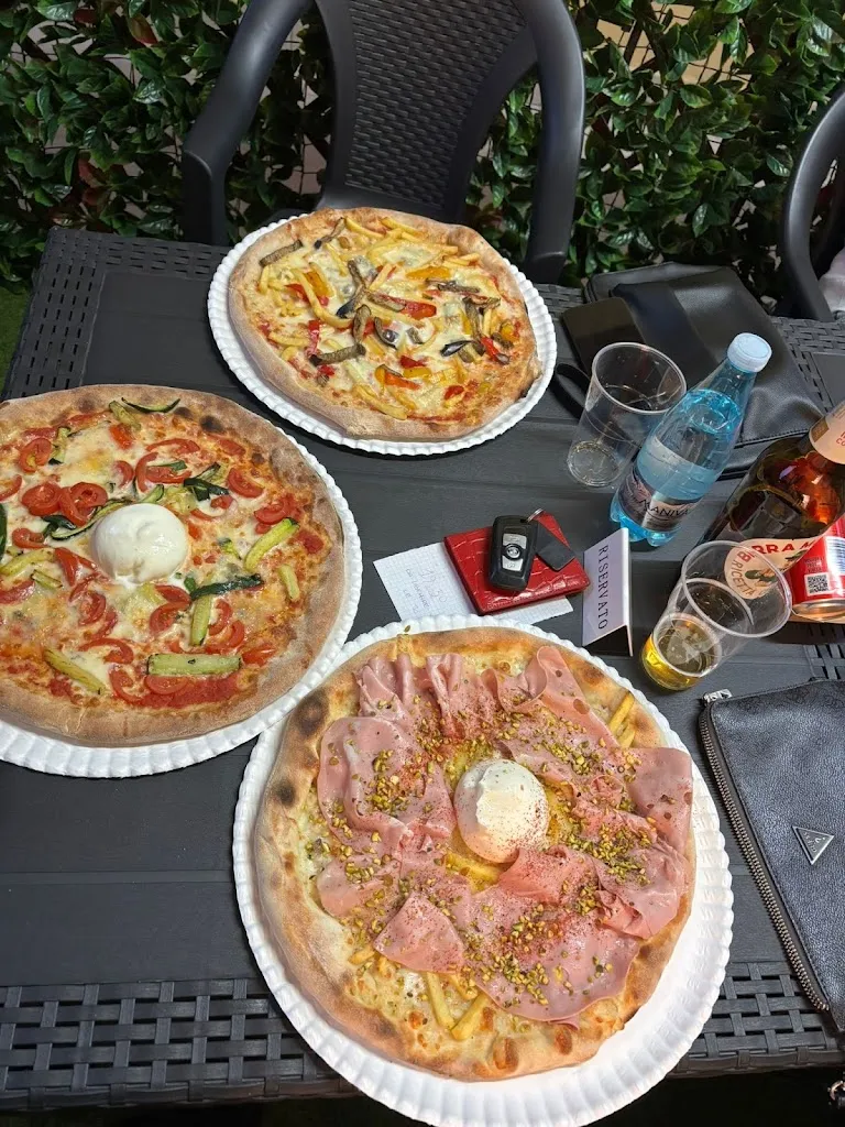 Da Ivan Pizzeria restaurant in Cenate Sopra