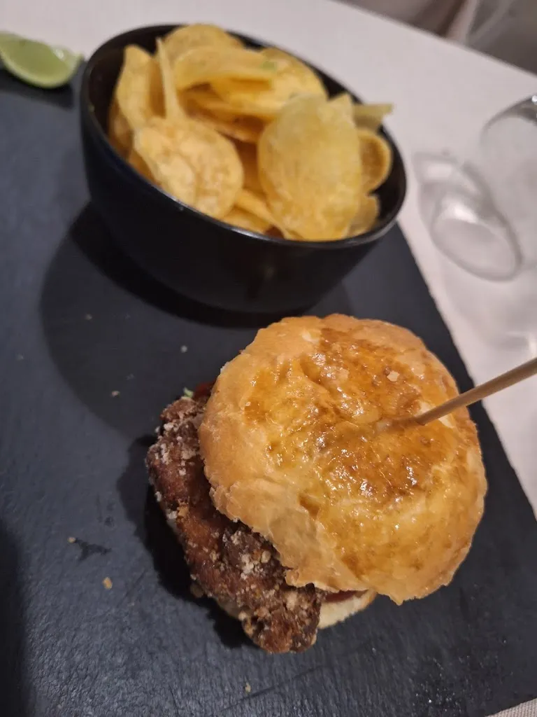 Stefania Nitti_La Locanda Degli Artisti_Cerello-Battuello_review