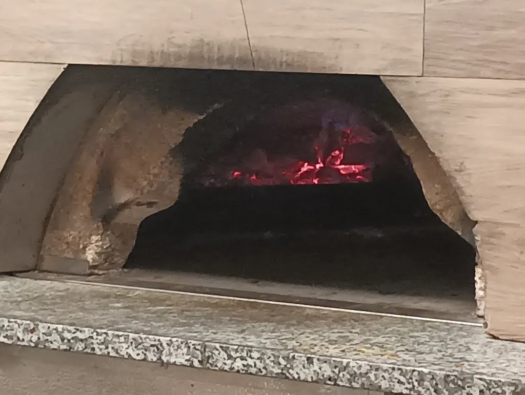 Pizzicotti_Cerete Alto_slider_image_3