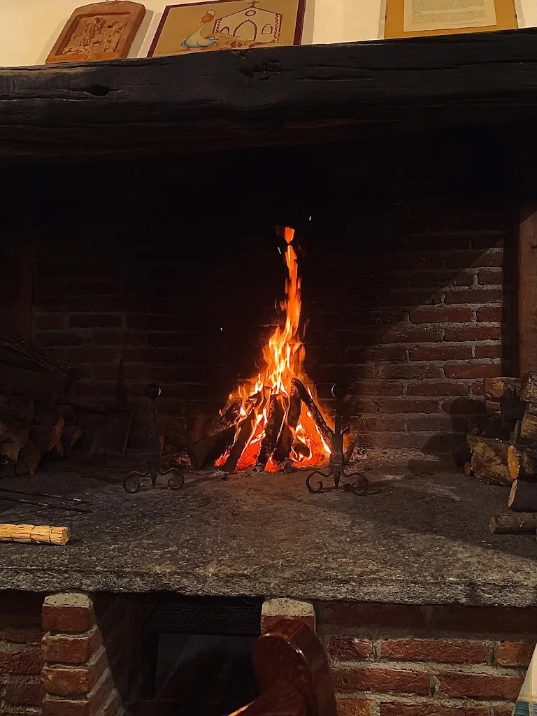 Giulia G._Abbazia d'Erbamara_Cergnago_review