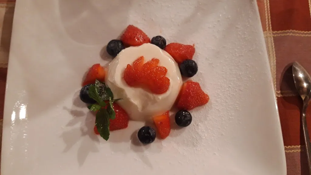 Abbazia d'Erbamara_Cergnago_slider_image_3