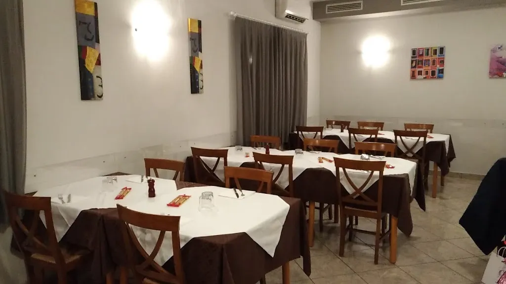 Ristorante Pizzeria Da Davide_Ceresara_slider_image_1