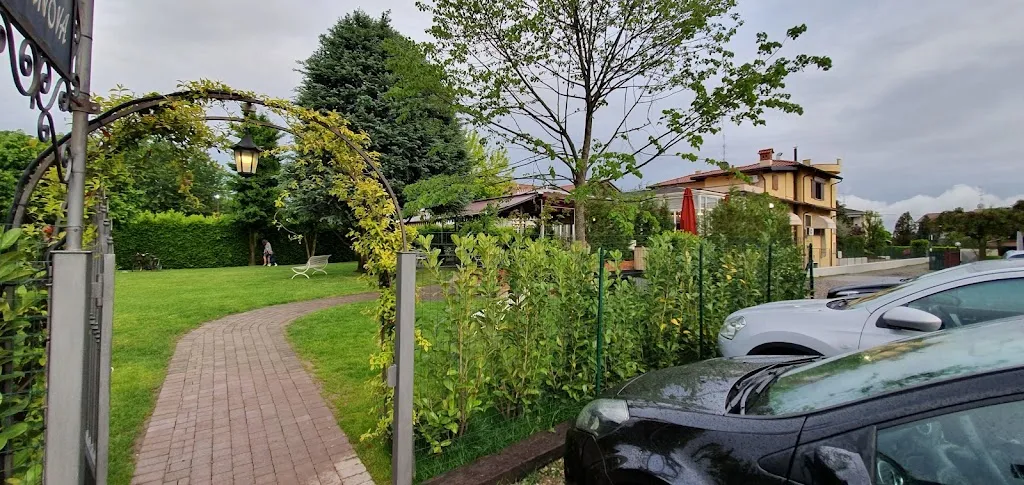 Gregorio Meliado'_Canova_Ceriano Laghetto_review