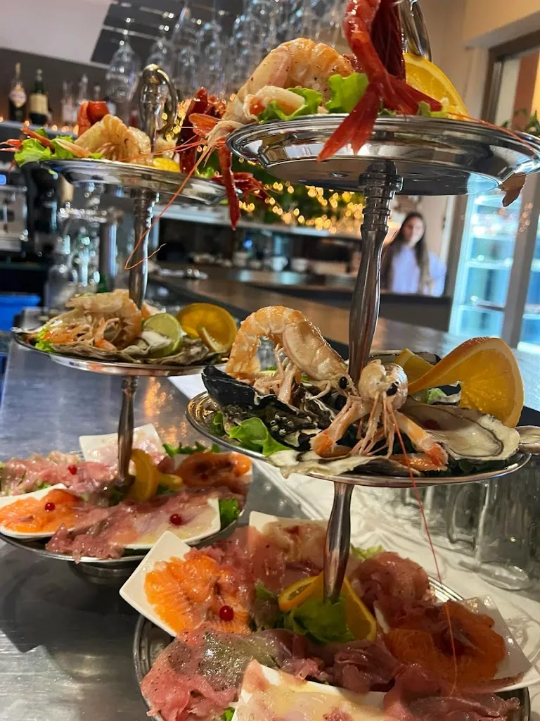 Kosmos Trattoria Ristorante Pizzeria_Cerro al Lambro_slider_image_3