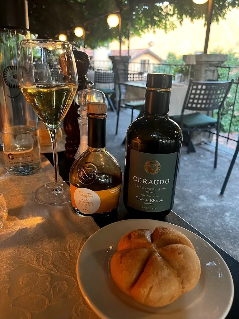 Joshua Keenan_Ristorante Trattoria del Glicine_Cernobbio_review