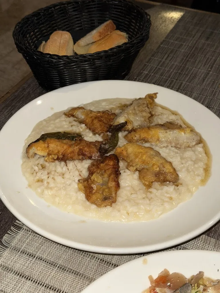 huiqi zhang_Trattoria Osteria Nisciolano_Cernobbio_review