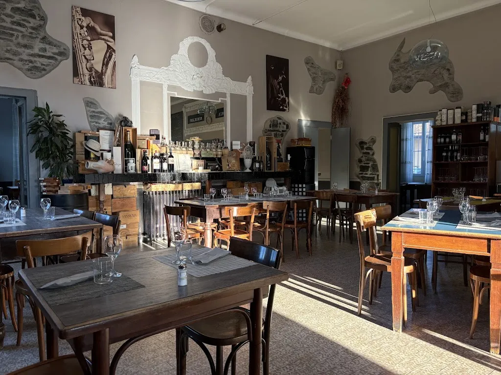 Trattoria Osteria Nisciolano restaurant in Cernobbio