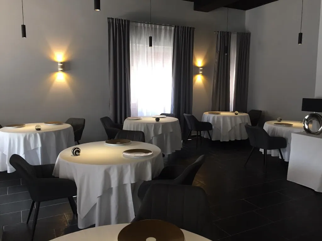 Casa Perrotta Restaurant_Cernobbio_slider_image_1