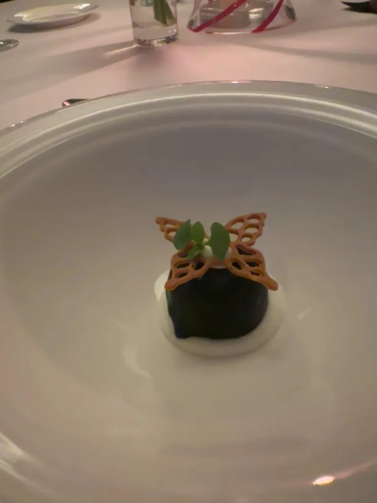 Pnina Bar Zaltzman_Kitchen_Cernobbio_review