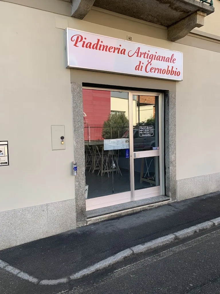Piadineria artigianale di Cernobbio restaurant in Cernobbio