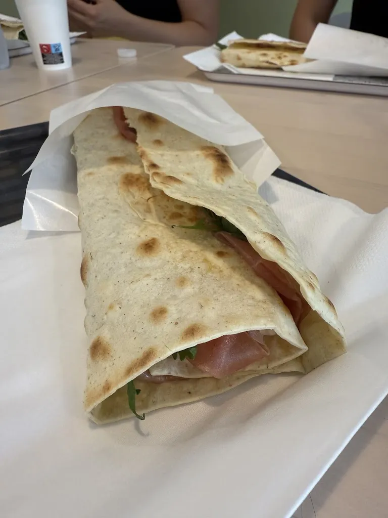 Piadineria artigianale di Cernobbio_Cernobbio_slider_image_3