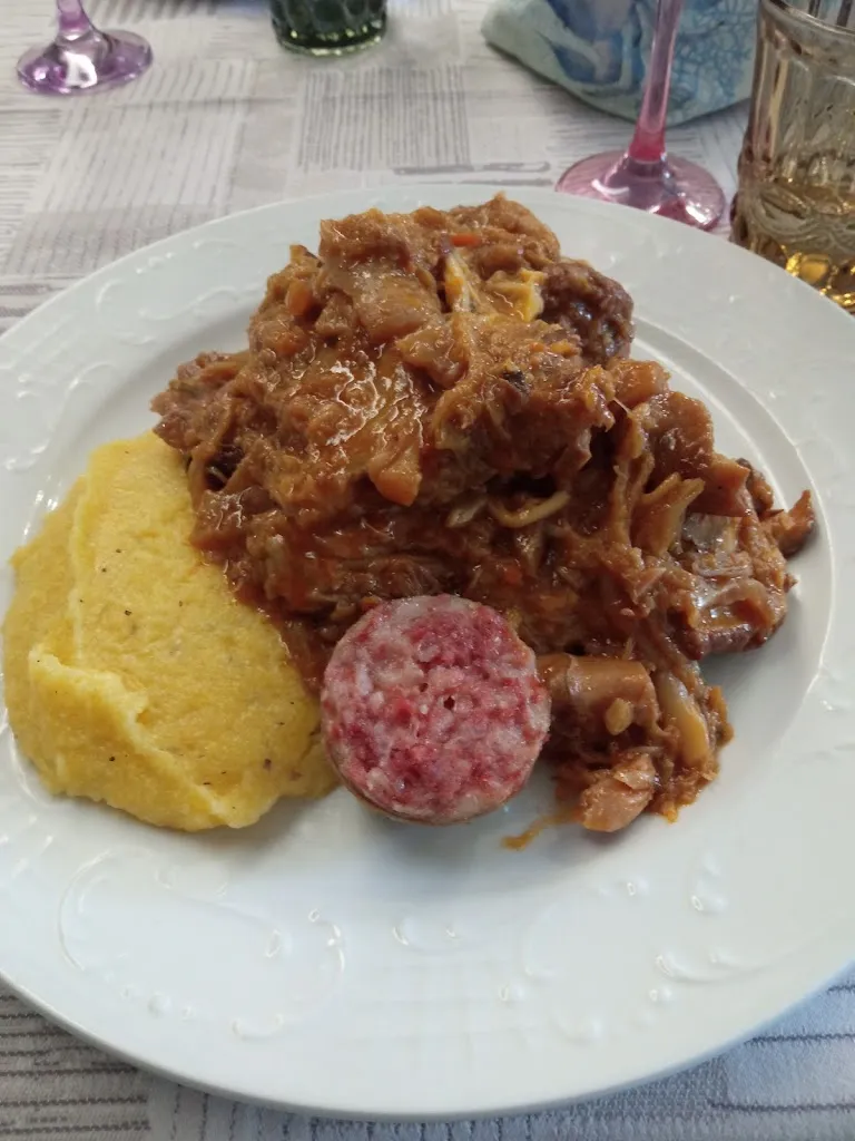 Trattoria Sala La Cava_Cernusco Lombardone_slider_image_3