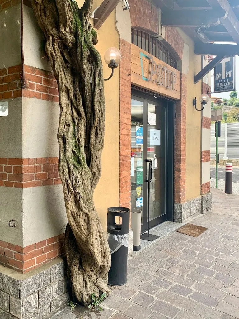 P.STOP restaurant in Cernusco Lombardone