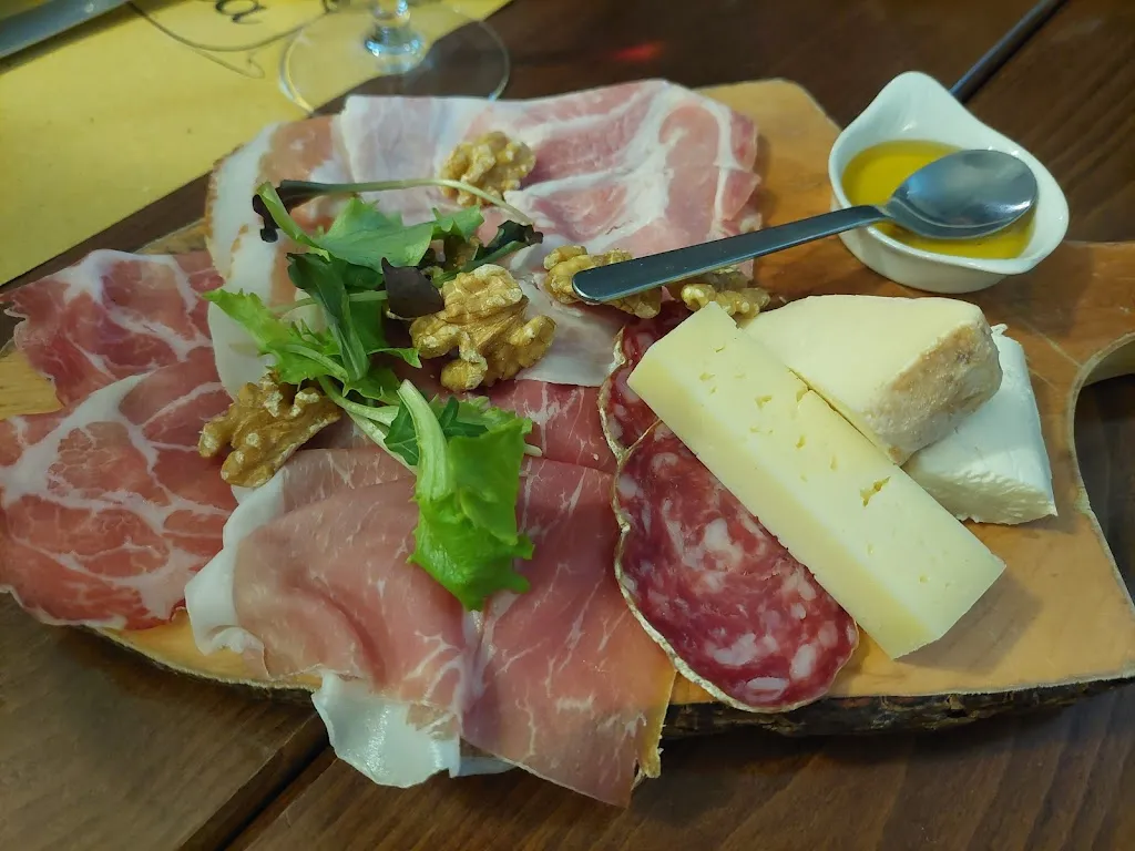 Paula Xenos_Osteria Lombarda - Ristorante Enoteca_Cernusco Lombardone_review