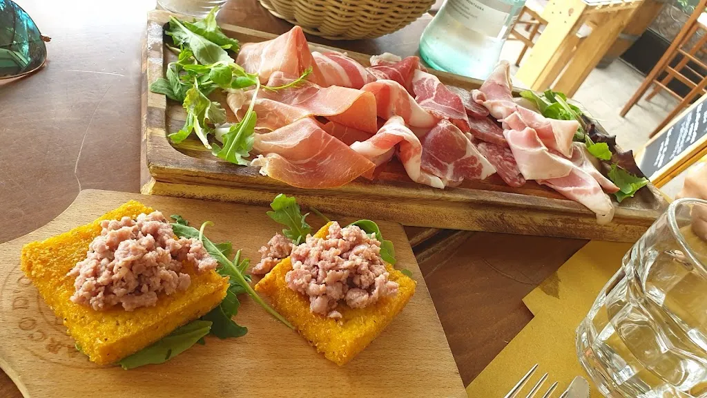 Osteria Lombarda - Ristorante Enoteca_Cernusco Lombardone_slider_image_3