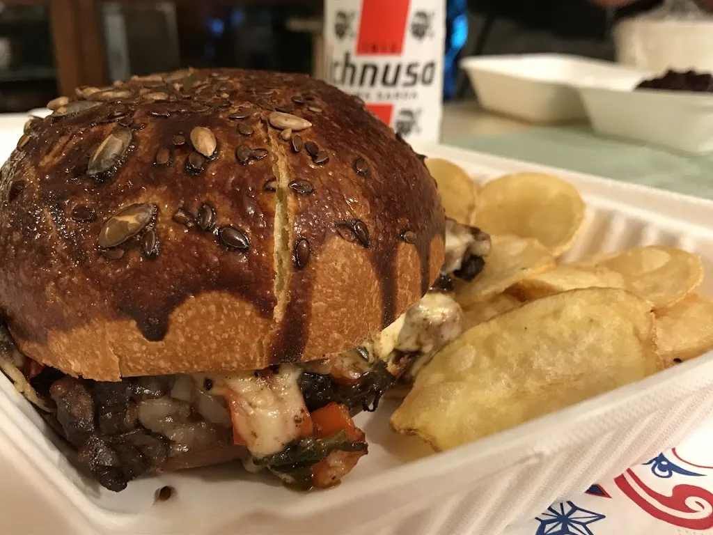 Kri Zermas_Donna Burgherita_Cernusco Lombardone_review