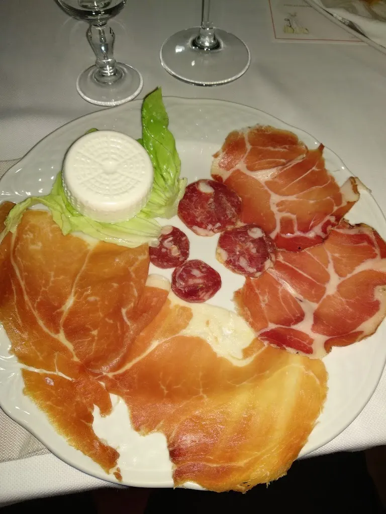 Perbacco Ristorante Pizzeria restaurant in Anzano di Puglia