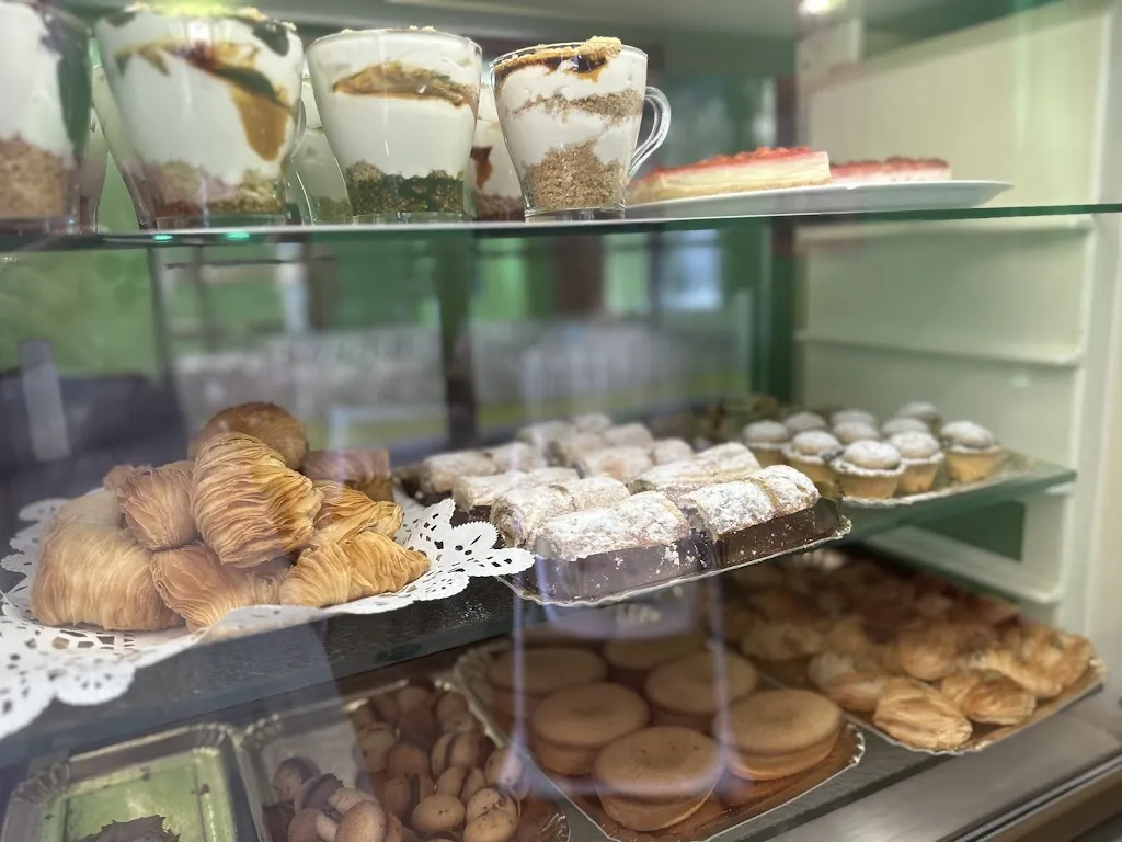 Marie Friederike Schöder_harem di ale_Cervesina_review