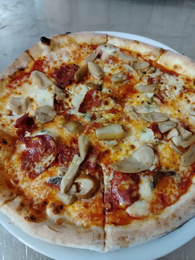 Pizzeria Nilo 3_Cervesina_slider_image_2