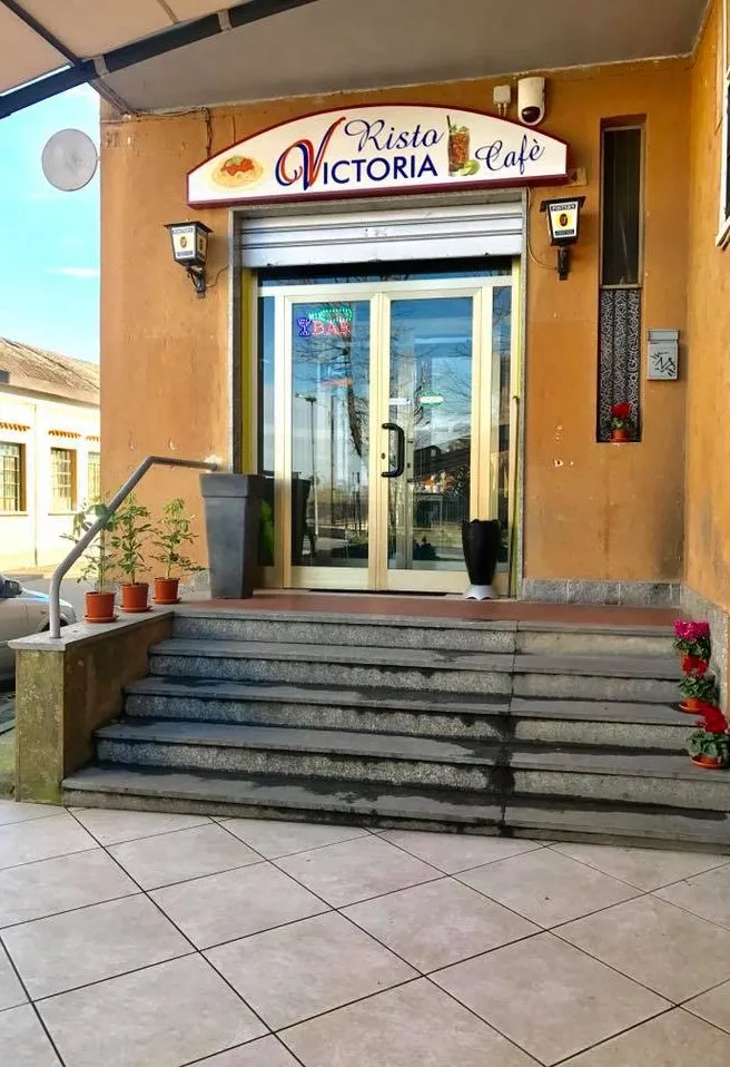 Risto Victoria Cafè restaurant in Certosa di Pavia