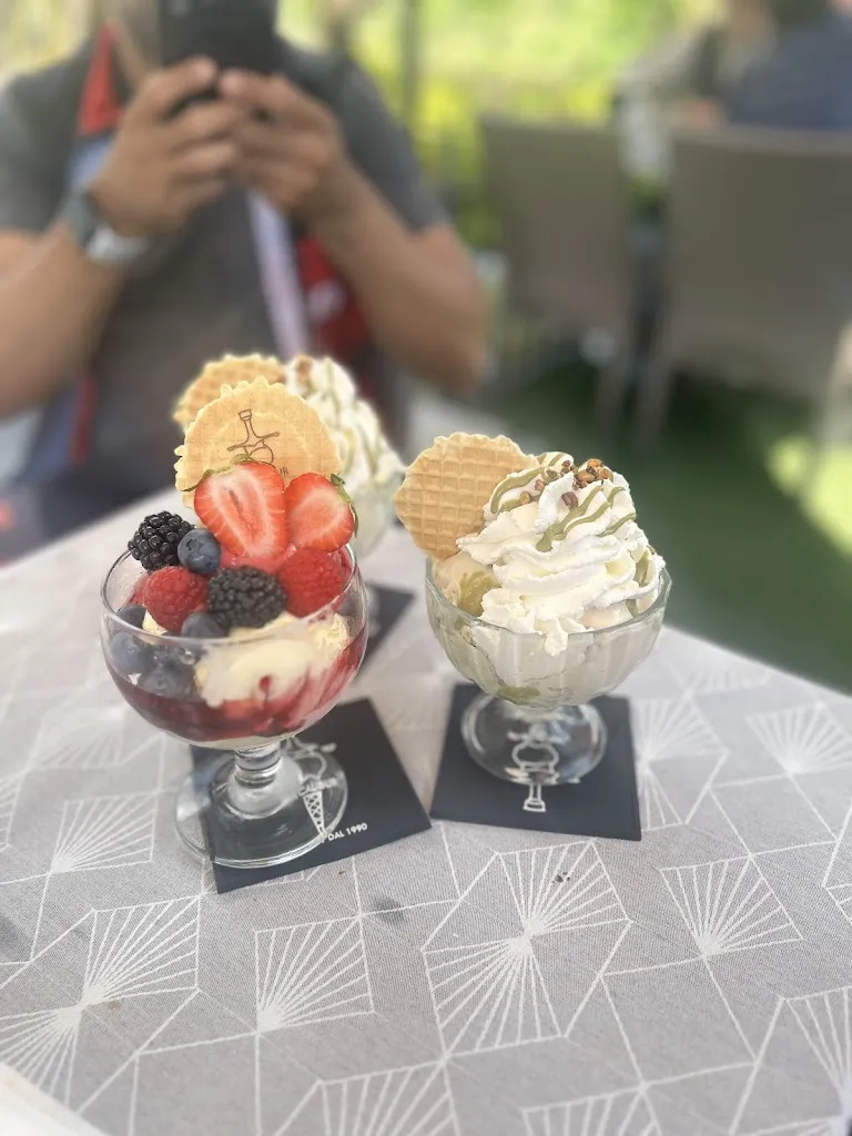 Sameer Abdool_Gelateria Excalibur_Cesana Brianza_review