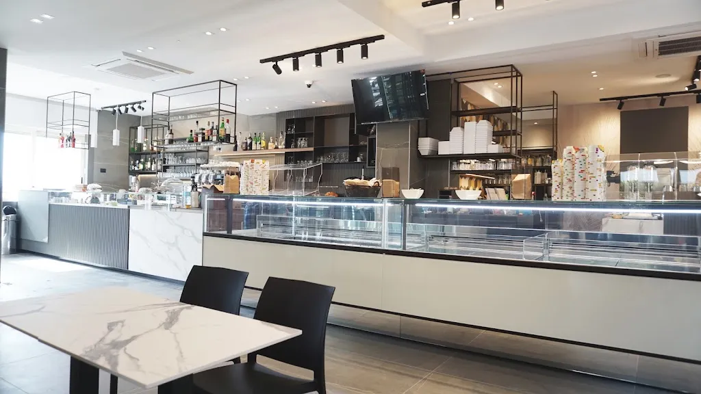 Gelateria Excalibur_Cesana Brianza_slider_image_1