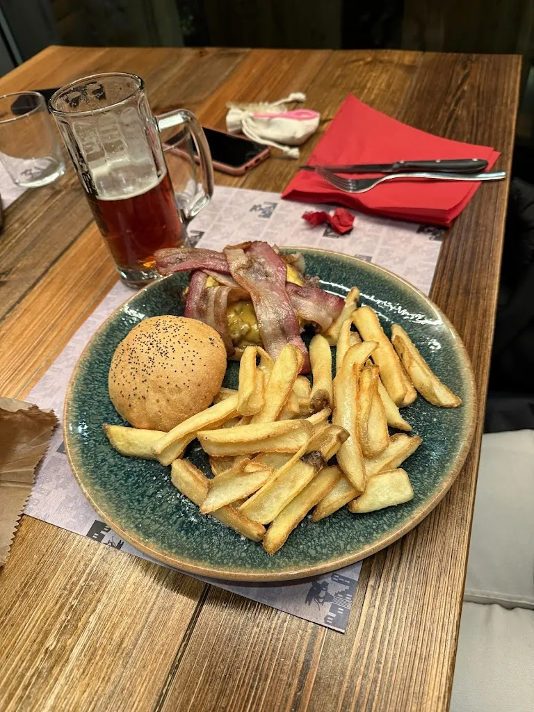 Jakub Makys_Fabbrica di Pedavena Cesate_Cesate_review