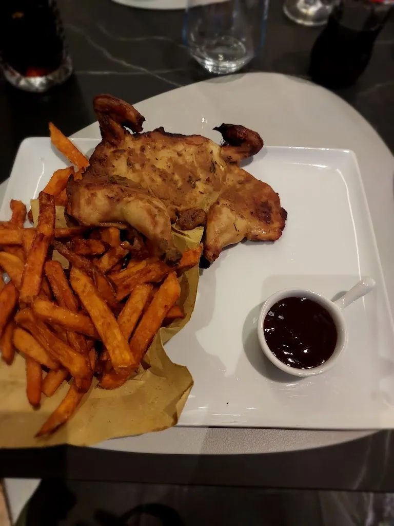 CHOLE Tang_Volare Bar & Restaurant_Cerro Maggiore_review