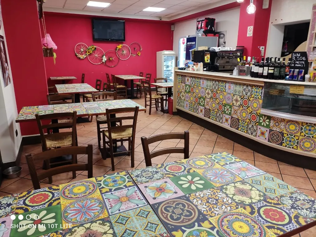 Sergio's pizza restaurant in Cerro Maggiore