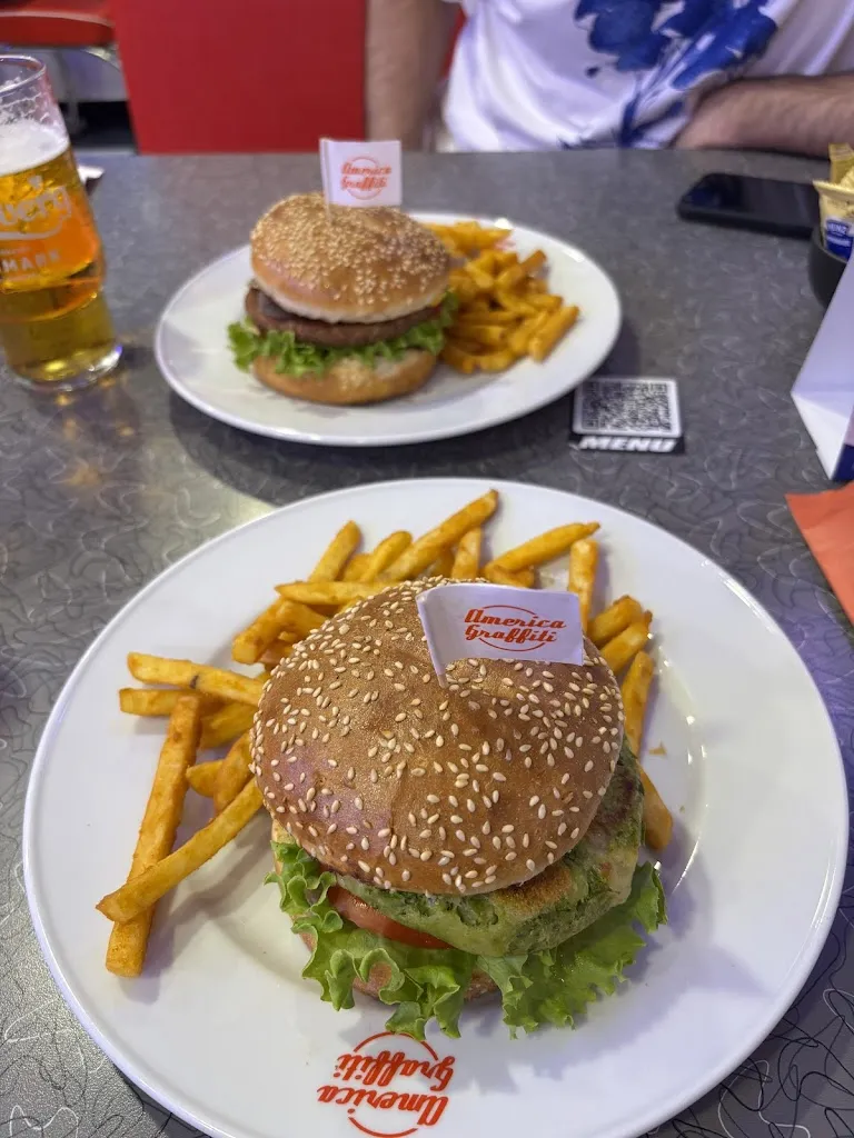 Milos_America Graffiti - Cerro Maggiore_Cerro Maggiore_Bewertung