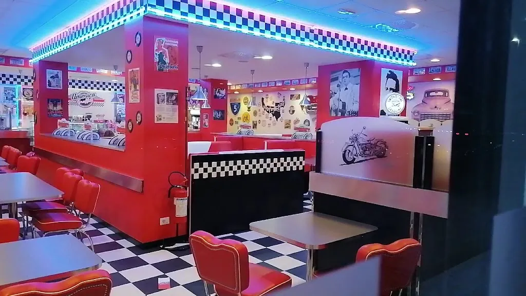 America Graffiti - Cerro Maggiore_Cerro Maggiore_slider_image_2