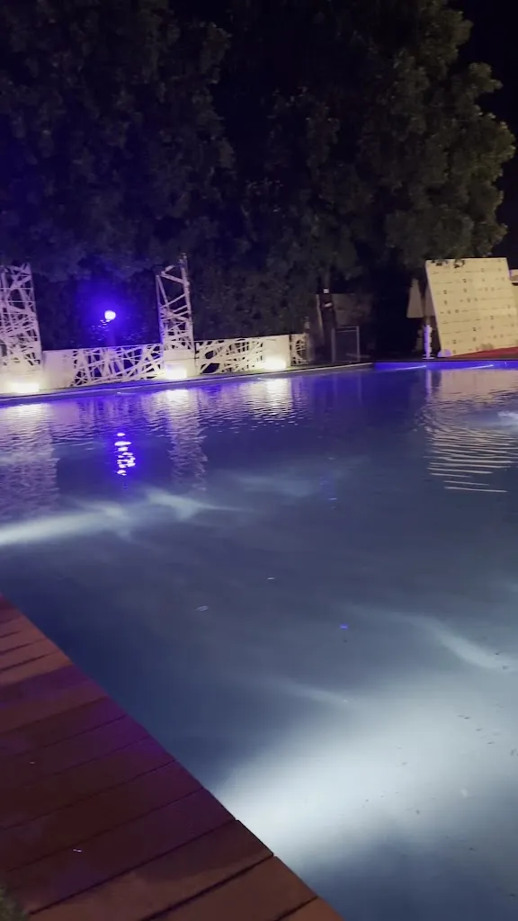 Gian Paolo Agresti_Villa ReNoir Ristorante_Cerro Maggiore_review