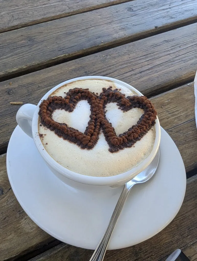 Tiff G_Lip & Lap Wine Bar Pizzeria_Cevo_review