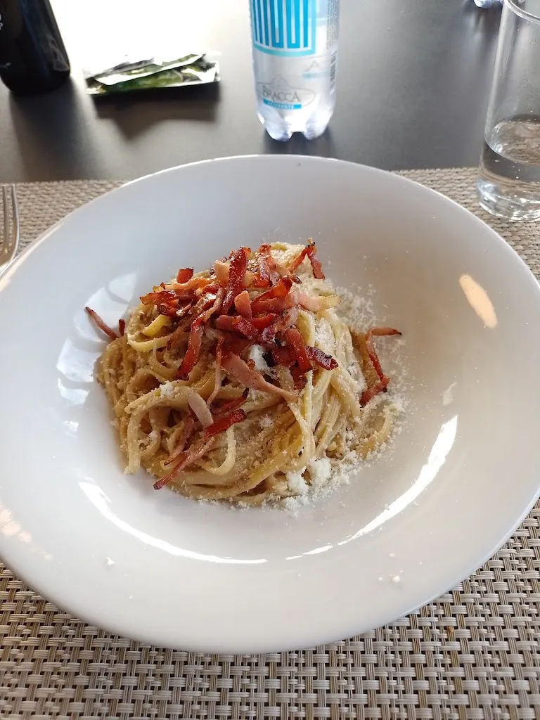 Armando Federico Salle_BUCATINI drink&restaurant_Chiari_review