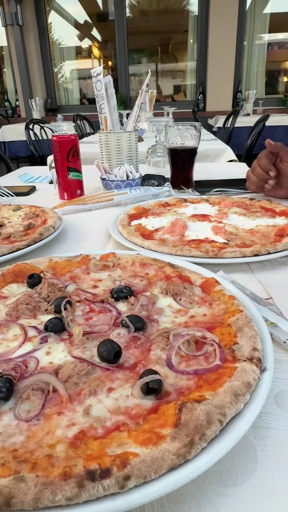 SoloTravelar_Ristorante Pizzeria Bella Napoli E Albergo_Chiari_review
