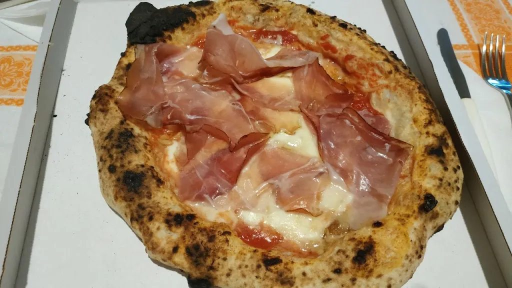 Marco Spartivento_Pizzeria SoleLuna_Chiari_review