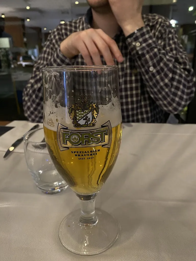 Osariemen Osazemwinde _Antica Partenope_Cesano Boscone_review