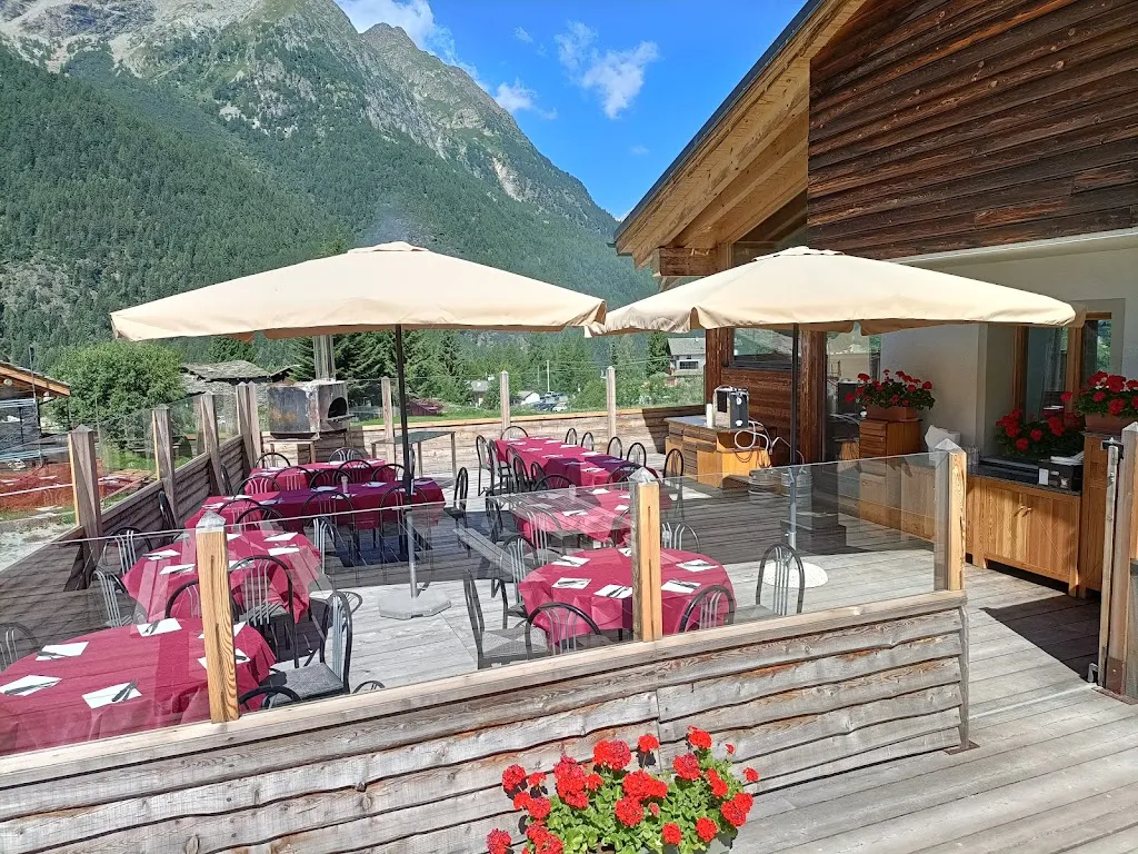 Ristorante TARAGNA & CHAMPAGNE restaurant in Chiesa in Valmalenco